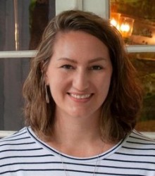 Photo of Dr Laura Weyrich