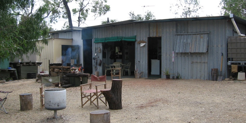 A "humpy" in the Gemfields region