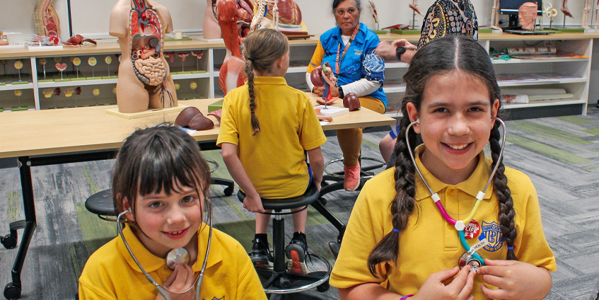 Young Doctors at new medical training facility in Dubbo, NSW