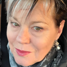 Dr Jen Cleary