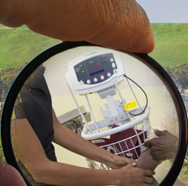 Magnifying blood pressure taking on patient