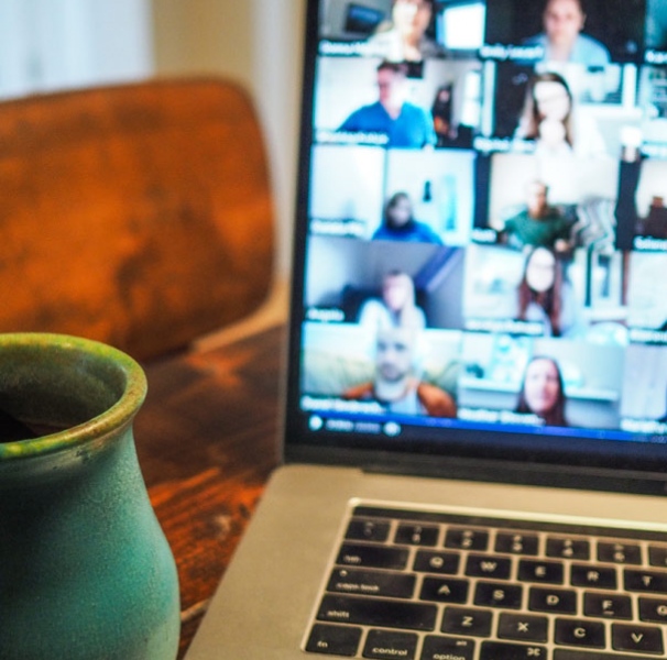 Web video confernce on laptop