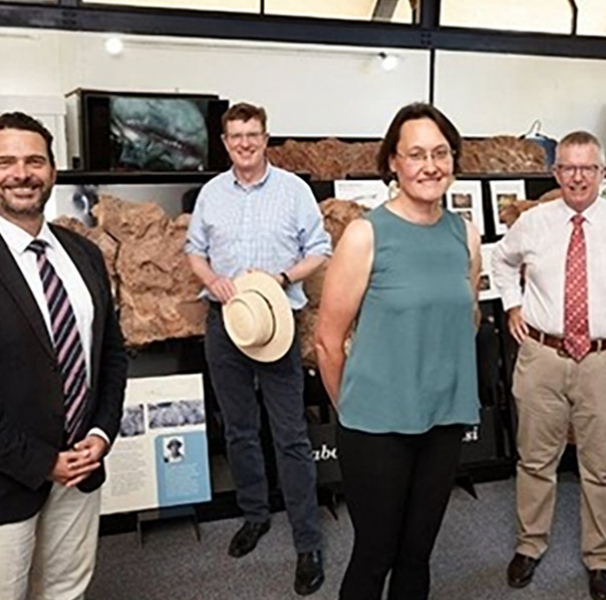 RDN CEO, Richard Colbran; Federal Member for Calare, Andrew Gee; Dr Ros Bullock; Minister for Regional Health, Mark Coulton; Senator for NSW, Perin Davey. Launching Collaborative Care in the Canola Fields, November 2020.