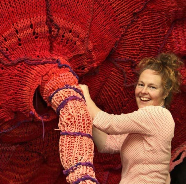 Setting up the sculpture, (with permission from) Hudson Institute of Medical Research